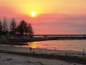 Wallaroo Jetty - Sunshine Coast Guide 0