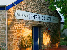 Grosset Wines - Sunshine Coast Guide 0