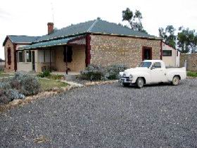 Ballywire Farm And Tearooms - Sunshine Coast Guide 0