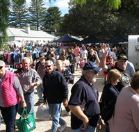 Stansbury Seaside Markets - Sunshine Coast Guide