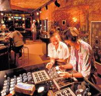 Opal World - Sunshine Coast Guide