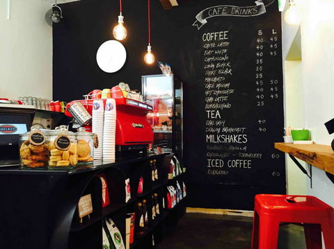 Melbas Chocolate & Confectionary - Sunshine Coast Guide 1