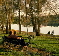 Weston Park - Sunshine Coast Guide
