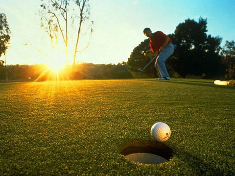 Launceston Golf Club - Sunshine Coast Guide 0