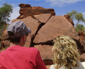 Ewaninga Rock Carvings Conservation Reserve - Sunshine Coast Guide 0