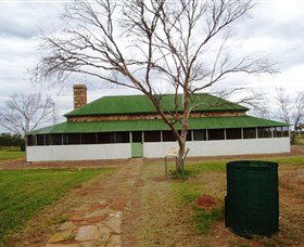 Tennant Creek Telegraph Station - Sunshine Coast Guide 0