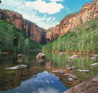 Jim Jim Falls - Sunshine Coast Guide