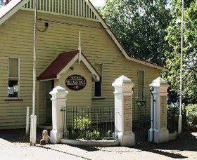 Montville Memorial Precinct - Sunshine Coast Guide 0