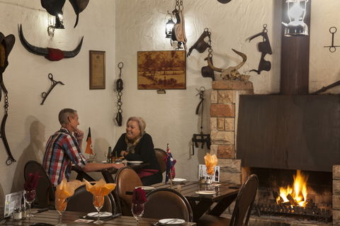 The Overlanders Steakhouse - Sunshine Coast Guide 2