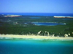 Fraser Island, Great Sandy National Park - Sunshine Coast Guide 0