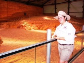 Dinosaurs And Opals Four Wheel Drive Track - Sunshine Coast Guide 0