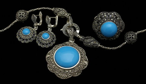 The Maharani Collection - Sunshine Coast Guide 5