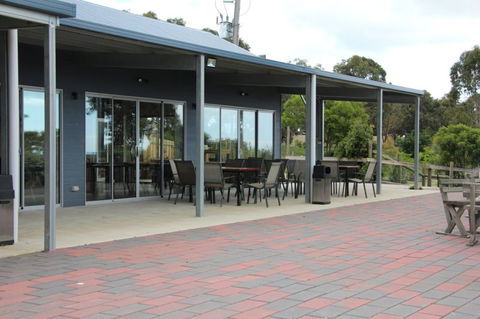 Tuckerberry Hill - Sunshine Coast Guide 4