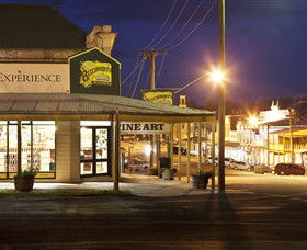 Beechworth Honey Experience - Sunshine Coast Guide 0