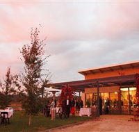 Amulet Wines - Sunshine Coast Guide