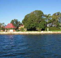 Rodd Island - Sunshine Coast Guide