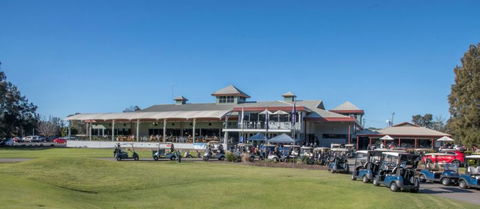 Club Catalina - Sunshine Coast Guide 5