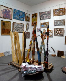 Laddie Timbery Aboriginal Art And Crafts - Sunshine Coast Guide 0