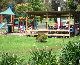 Nowra Golf Range And Putt Putt - Sunshine Coast Guide 0