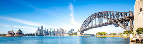 Real Sydney Tours - Sunshine Coast Guide 1
