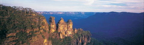 Real Sydney Tours - Sunshine Coast Guide 3
