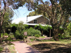 Pentland Hills ACT Sunshine Coast Guide