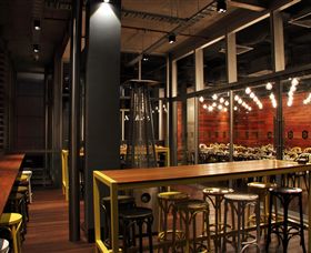 Duke Of Wellington - Sunshine Coast Guide 3