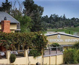 Kellybrook Winery, Kelly Brothers Cider & Riders Brew Co. - Sunshine Coast Guide 2
