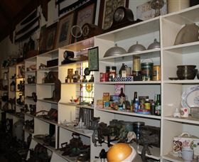 Batlow Historical Society - Sunshine Coast Guide 1