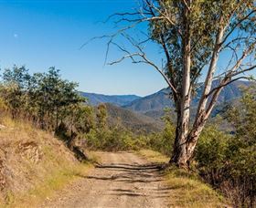 Lobs Hole Ravine 4WD Trail - Sunshine Coast Guide 2