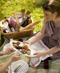 Poachers Pantry And Wily Trout Vineyard - Sunshine Coast Guide 3
