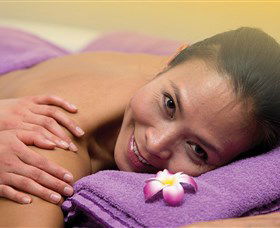 Club MMM! Day Spa - Sunshine Coast Guide 0