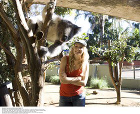 One Day Hunter Valley Day Tours And East Coast Adventures - Zepher Tours - Sunshine Coast Guide 1