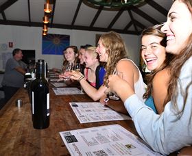 One Day Hunter Valley Day Tours And East Coast Adventures - Zepher Tours - Sunshine Coast Guide 2