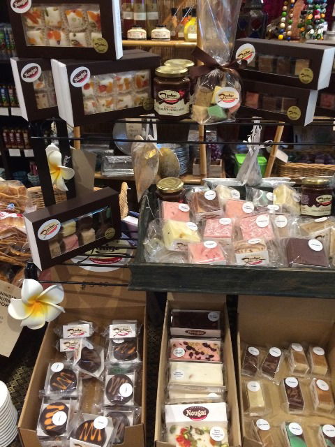 Peninsula Gourmet Emporium - Sunshine Coast Guide 2