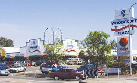 Centro Woodcroft - Sunshine Coast Guide 1