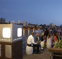Manly Wharf Hotel - Sunshine Coast Guide