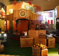 Putt Planet Mini Golf - Sunshine Coast Guide