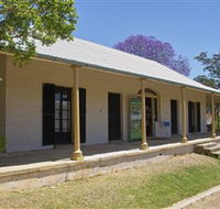 Experiment Farm Cottage - Sunshine Coast Guide