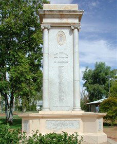 Charleville War Memorial - Sunshine Coast Guide 1