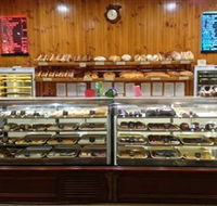 Strathy Hot Bread - Sunshine Coast Guide