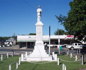 Sarina War Memorial - Sunshine Coast Guide 1