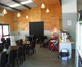 1u Cafe - Sunshine Coast Guide 4
