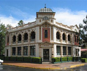 Moree Plains Gallery - Sunshine Coast Guide 1