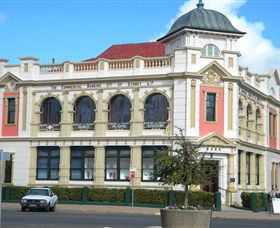 Moree Plains Gallery - Sunshine Coast Guide 2