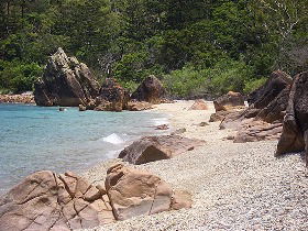 Blue Pearl Bay - Sunshine Coast Guide 1