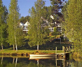 Salus Spa At Lake House - Sunshine Coast Guide 1