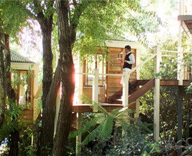 Salus Spa At Lake House - Sunshine Coast Guide 0