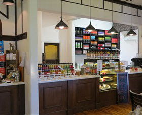 Rich Glen Olives - Sunshine Coast Guide 0