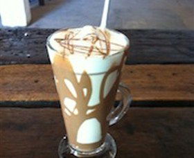 Corowa Whisky And Chocolate - Sunshine Coast Guide 2